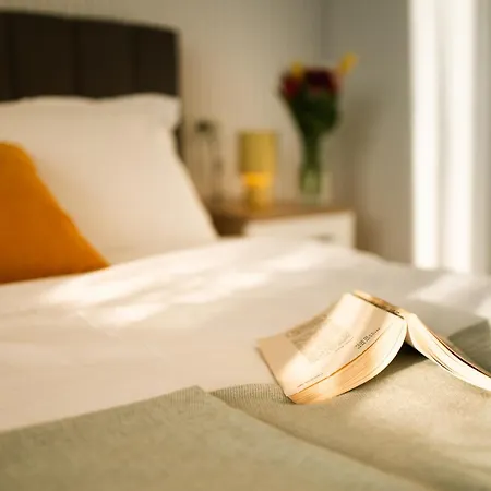Urban Park - 2 Bedroom Apartment, Near Tineretului Park & Sala Polivalenta - Metro, Self Check-in * Bucharest
